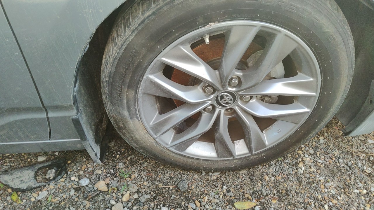 Vehicle/77128_06.jpg