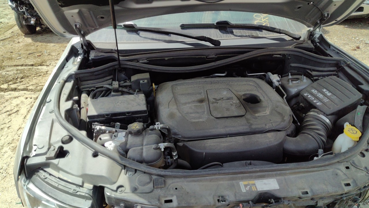 Vehicle/77129_05.jpg