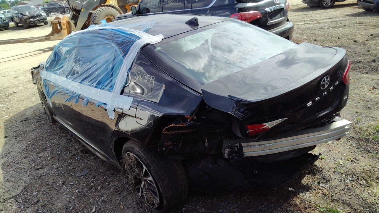 Vehicle/77170_04.jpg