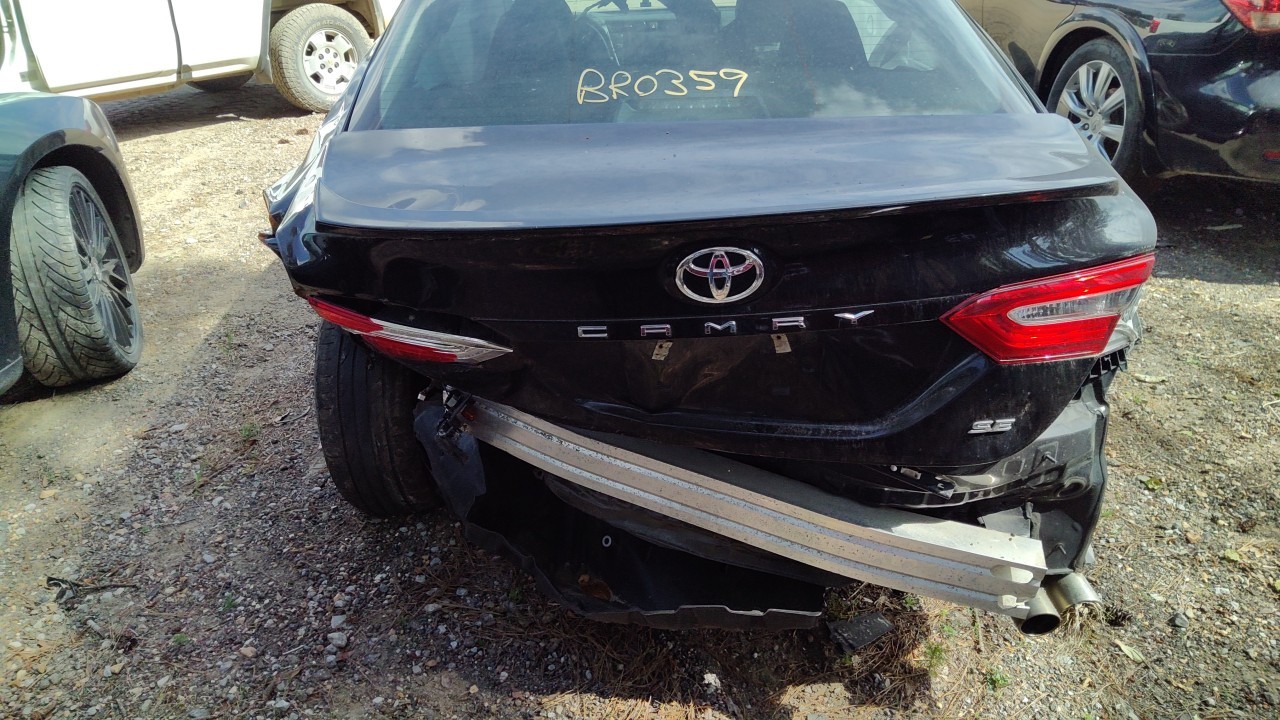 Vehicle/77170_10.jpg