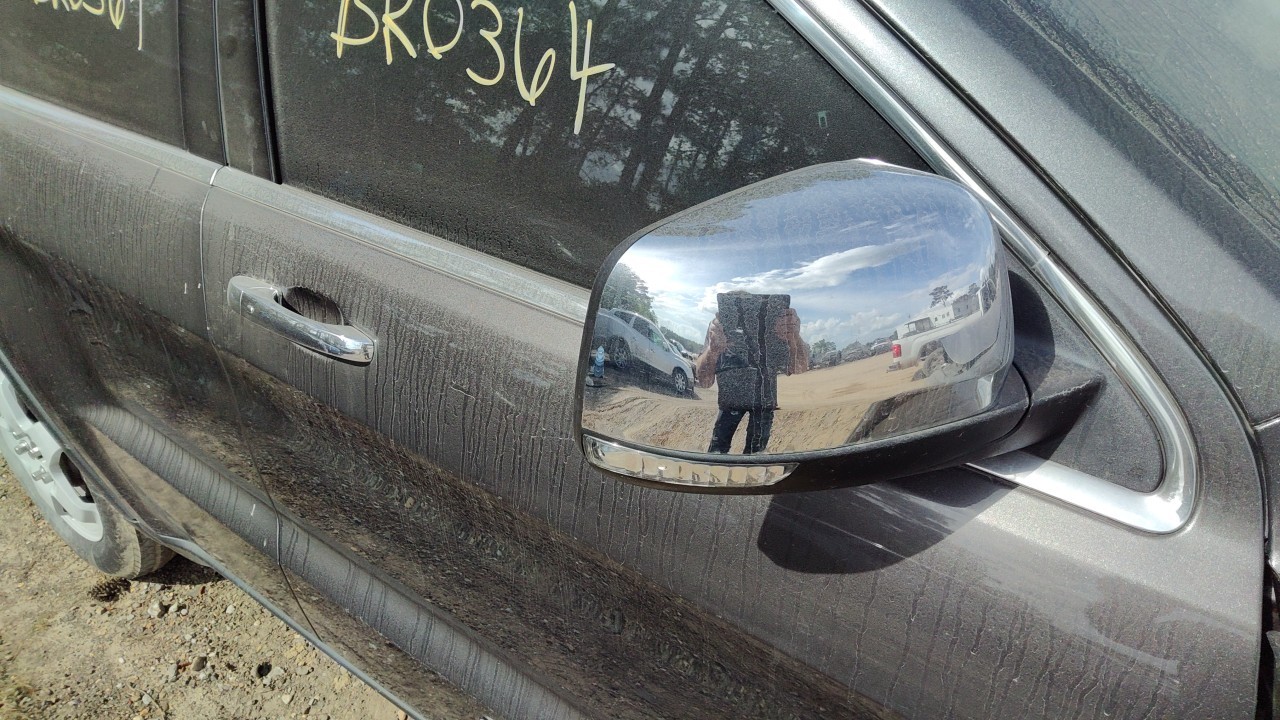 Vehicle/77191_10.jpg