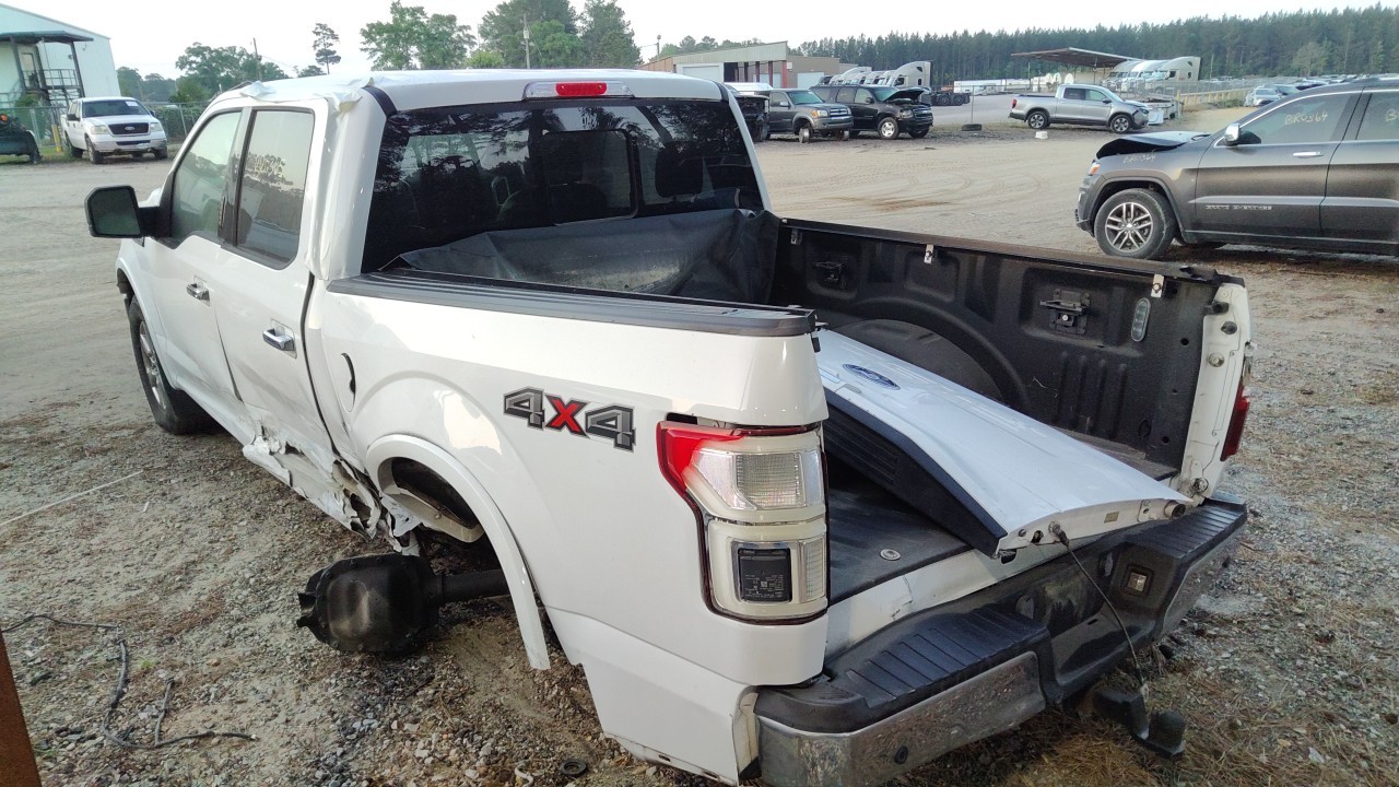Vehicle/77192_04.jpg