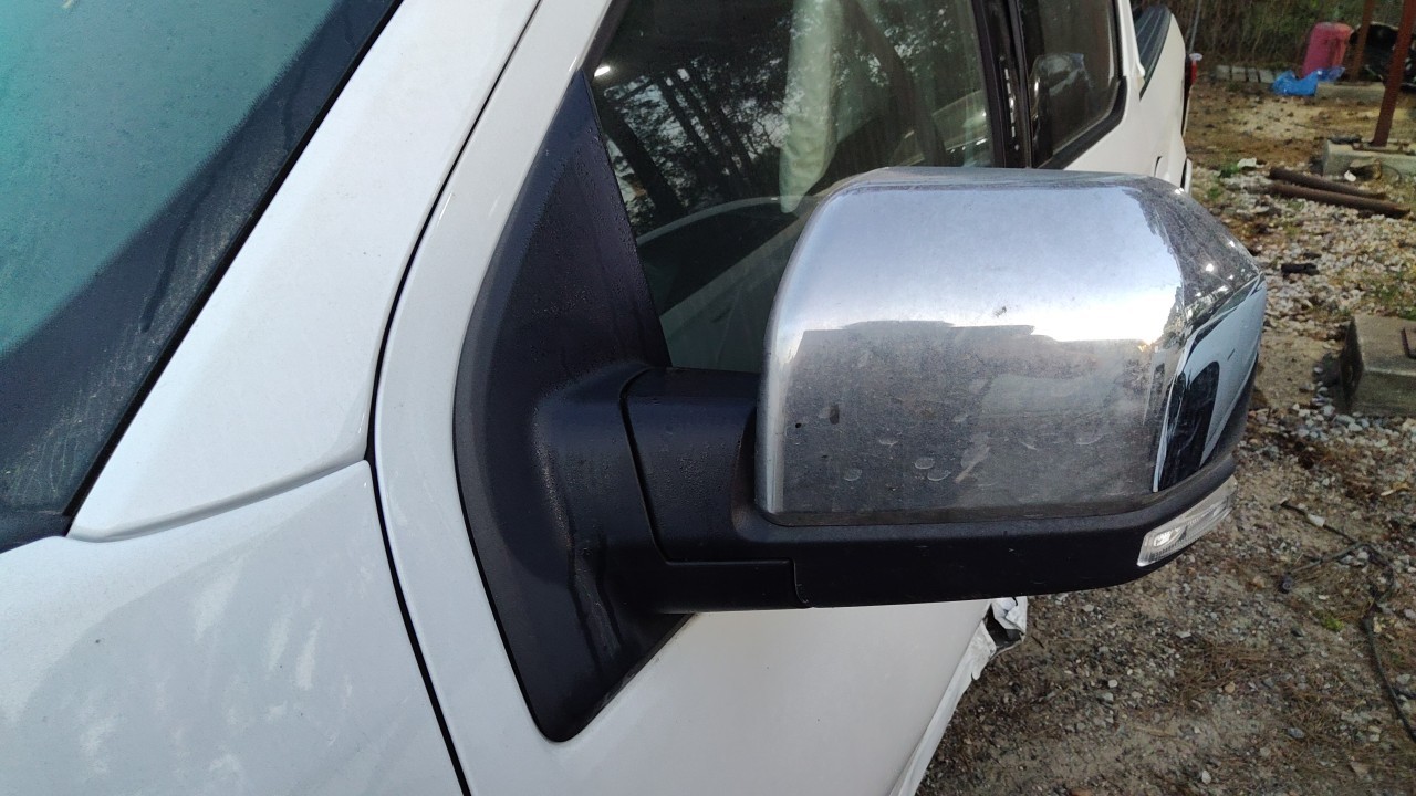 Vehicle/77192_08.jpg
