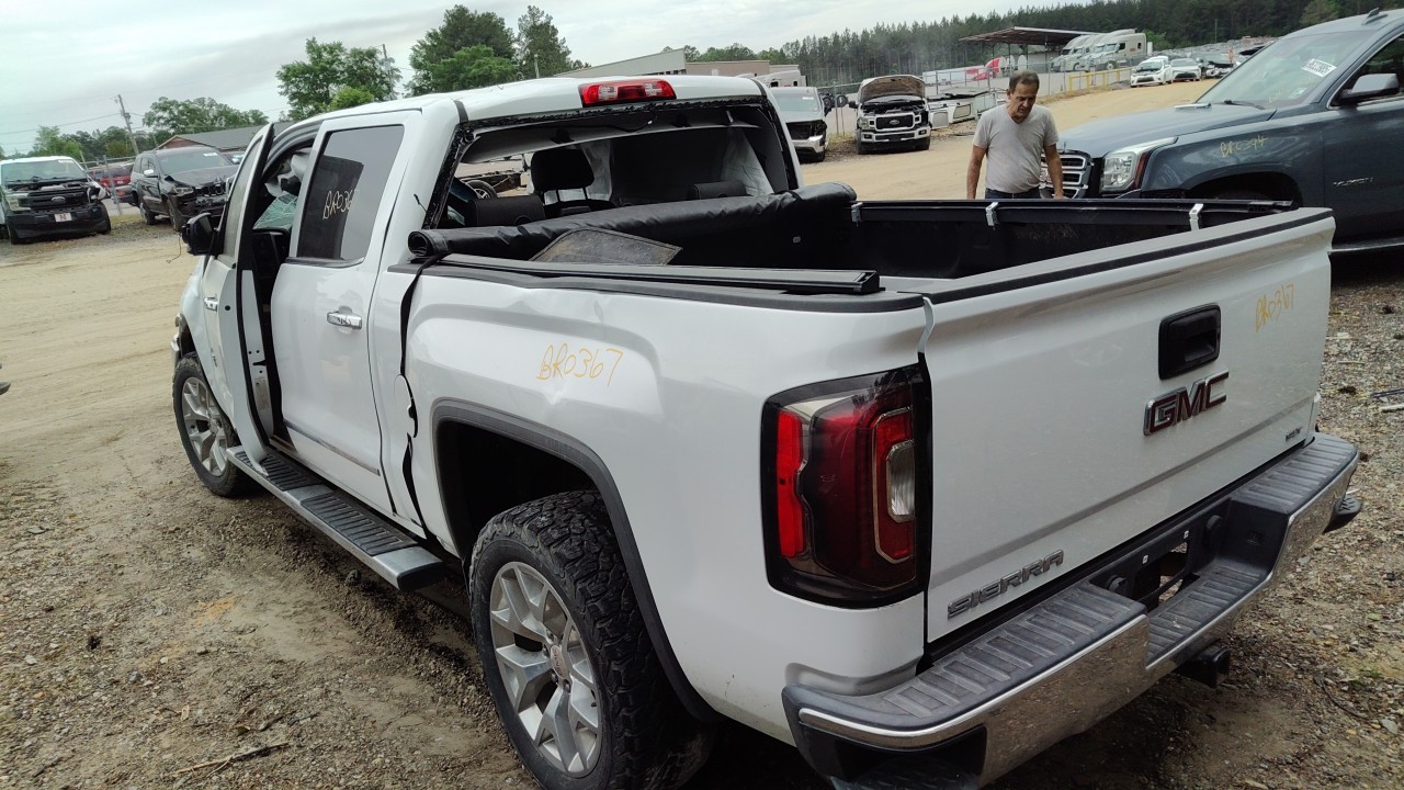Vehicle/77223_04.jpg