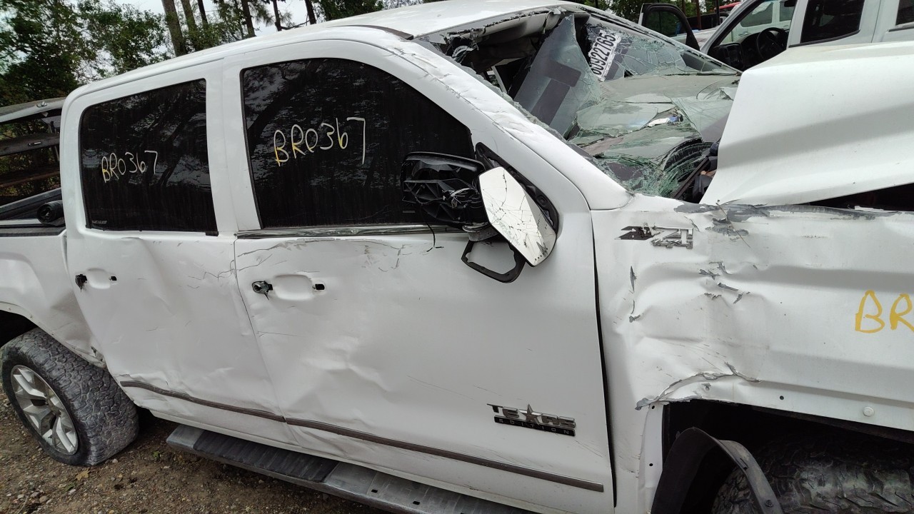 Vehicle/77223_10.jpg