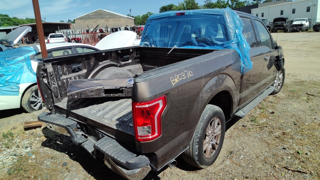 Vehicle/77226_03.jpg