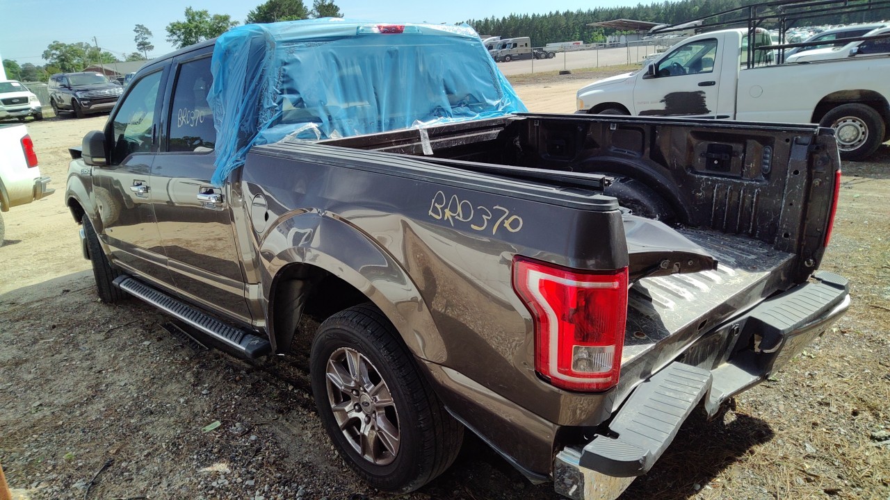Vehicle/77226_04.jpg