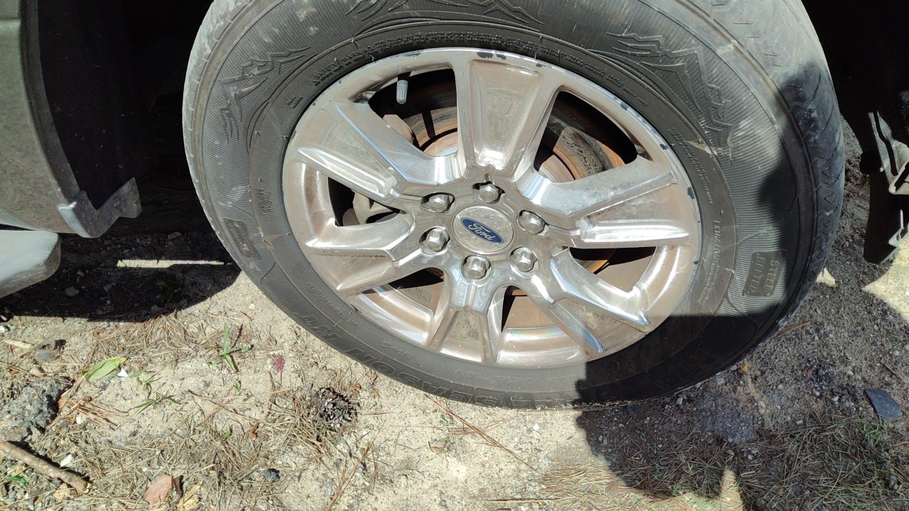 Vehicle/77226_06.jpg