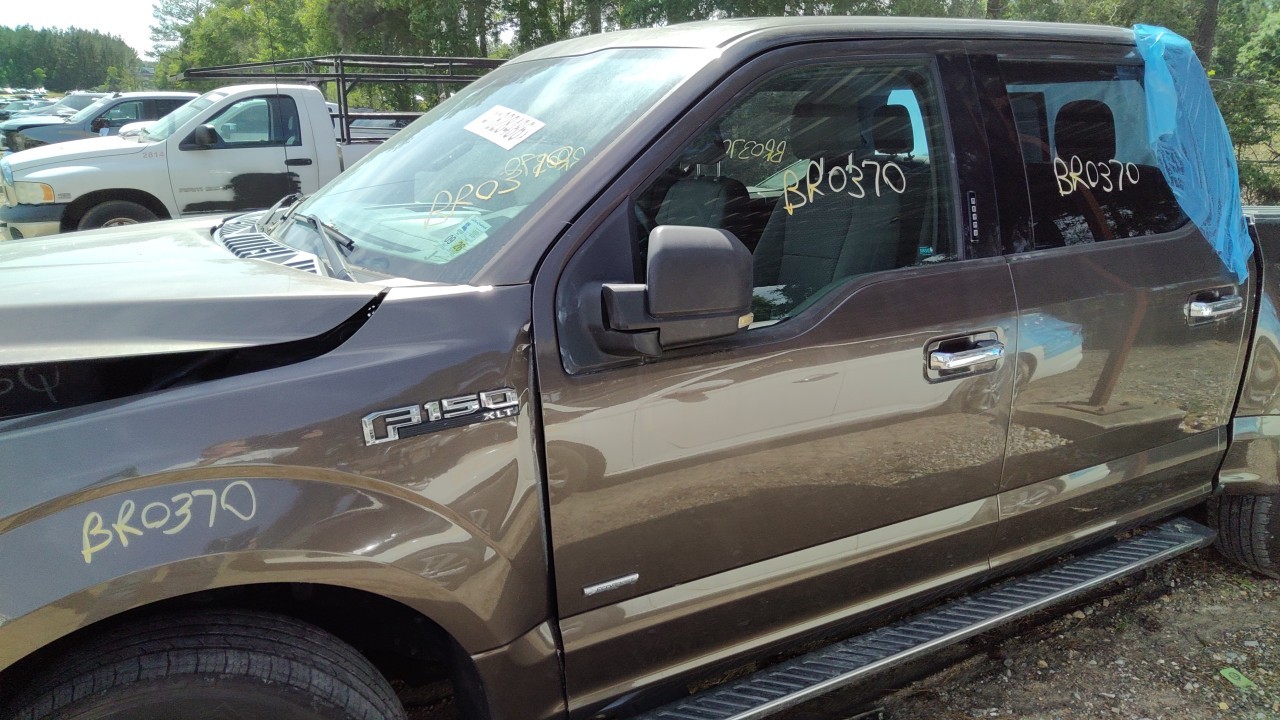 Vehicle/77226_12.jpg