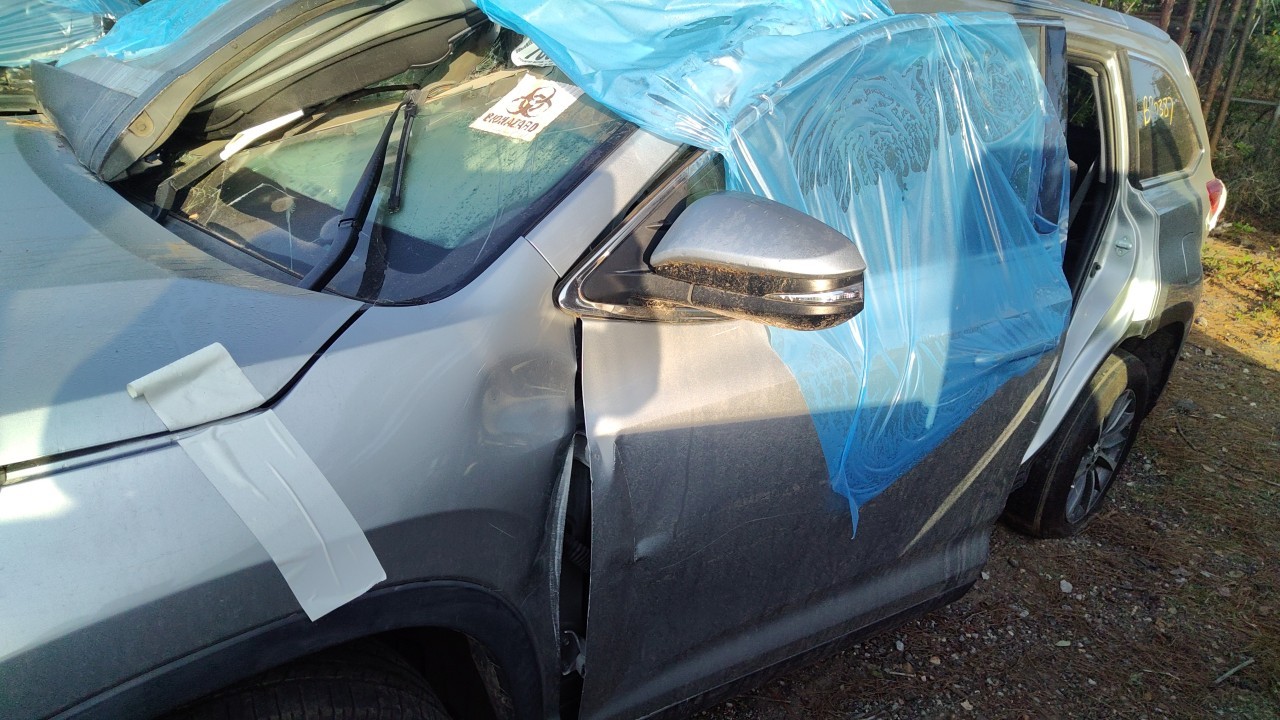 Vehicle/77321_12.jpg