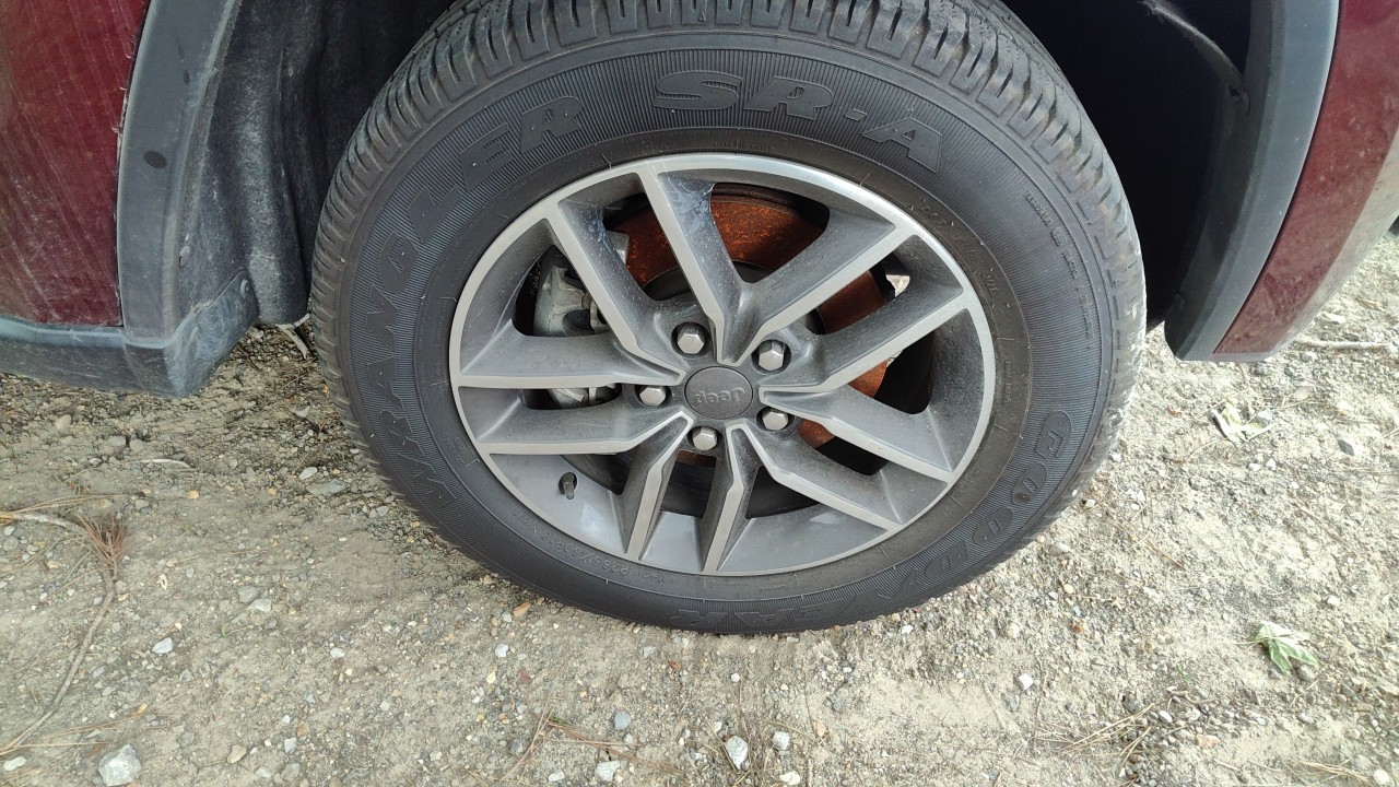 Vehicle/77323_06.jpg