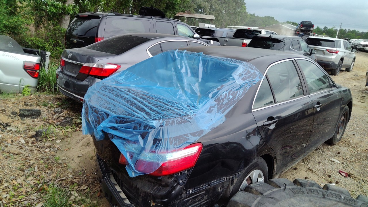 Vehicle/77480_03.jpg