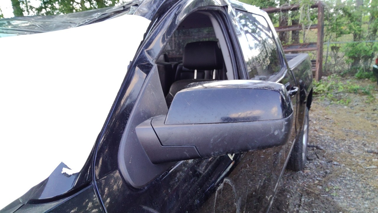 Vehicle/77783_08.jpg