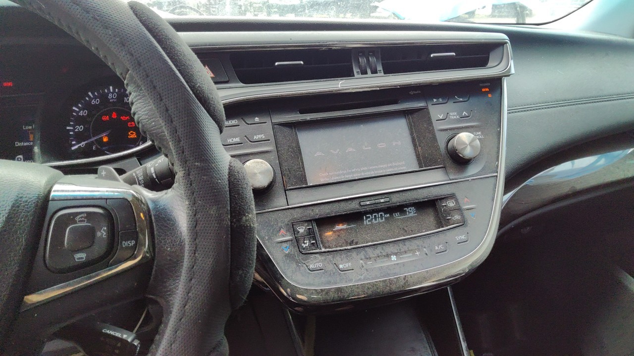 Vehicle/77785_03.jpg