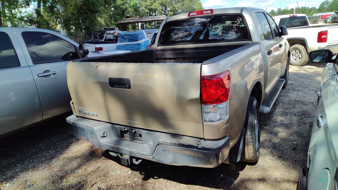 Vehicle/77786_03.jpg
