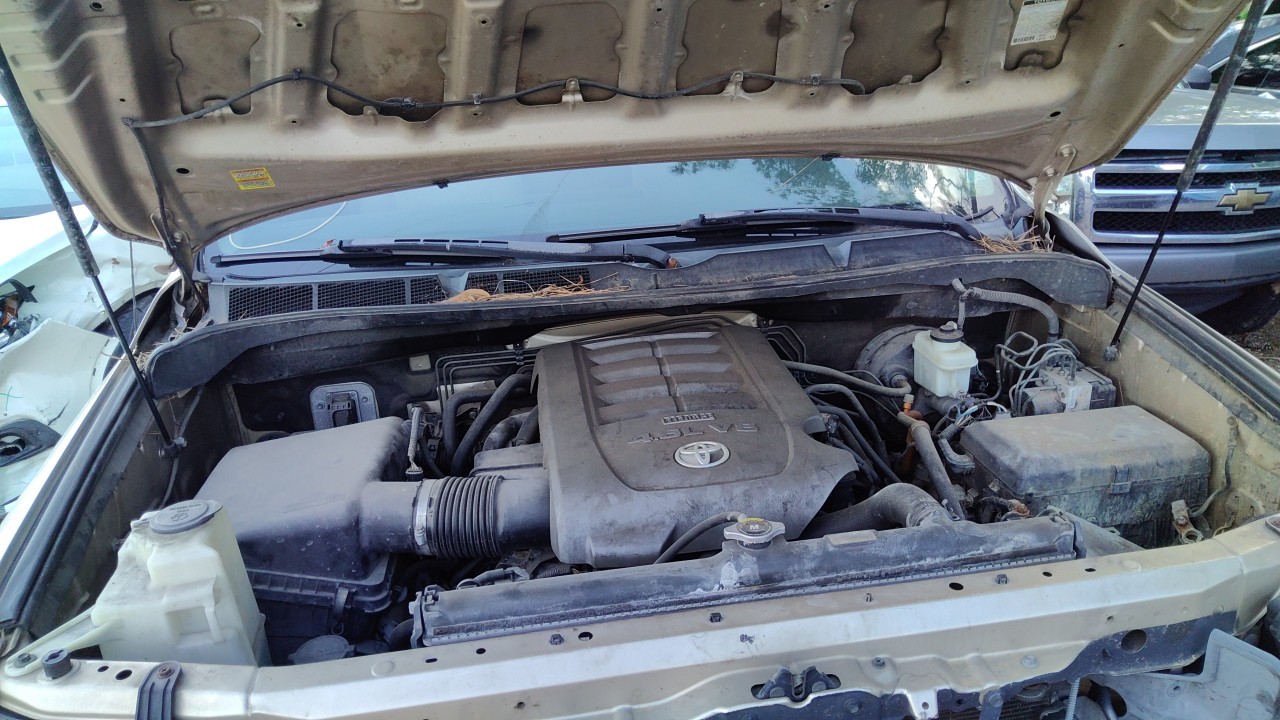 Vehicle/77786_05.jpg