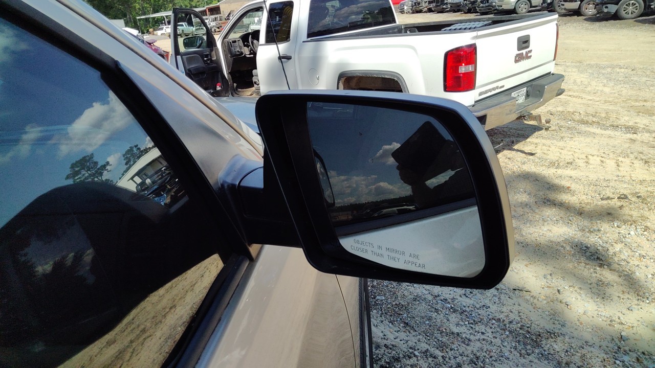 Vehicle/77786_07.jpg