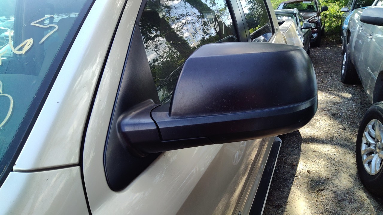 Vehicle/77786_10.jpg