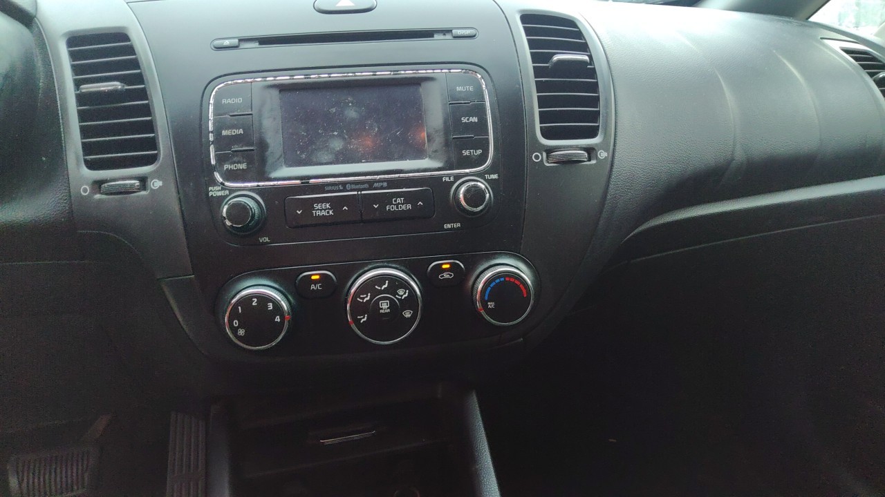 Vehicle/77855_04.jpg