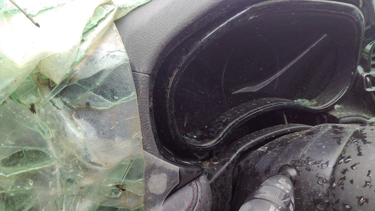 Vehicle/78236_11.jpg