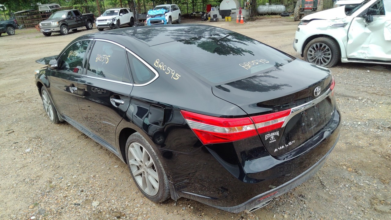 Vehicle/78463_04.jpg