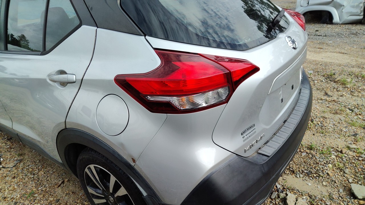 Vehicle/78467_19.jpg