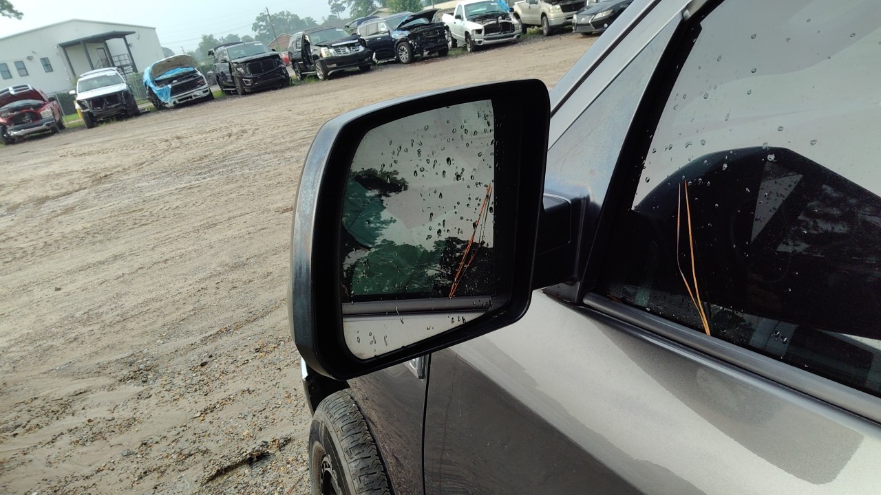 Vehicle/78499_07.jpg