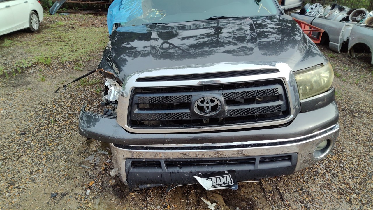 Vehicle/78499_09.jpg
