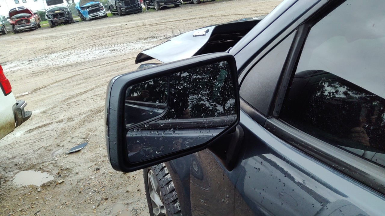 Vehicle/78558_07.jpg