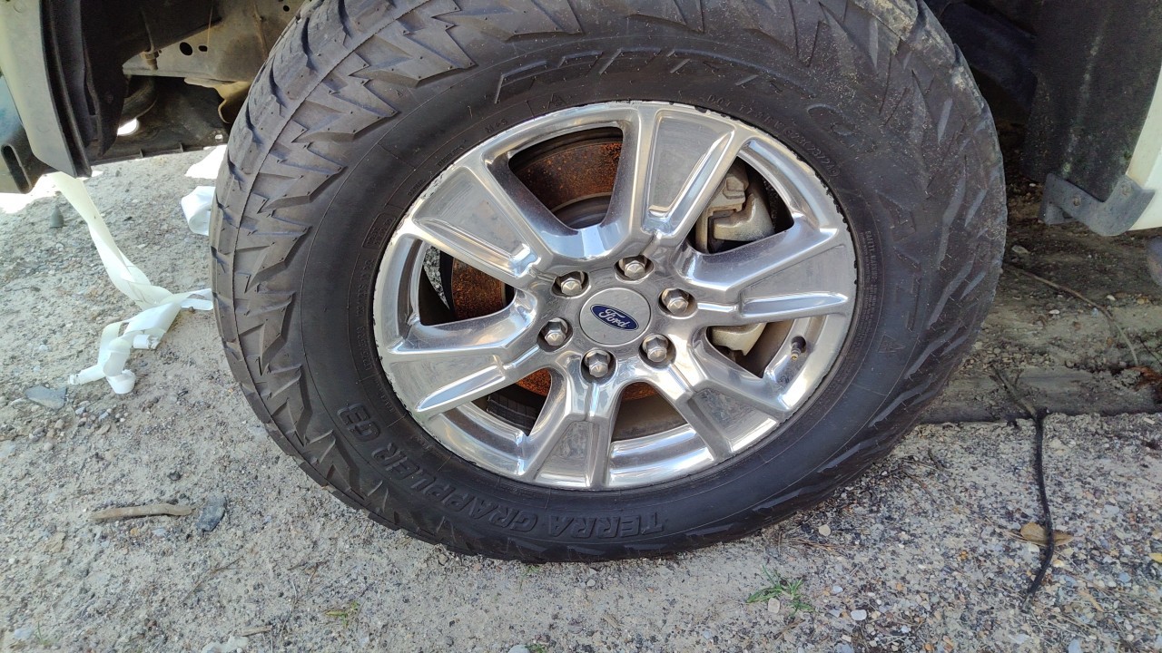 Vehicle/78566_06.jpg