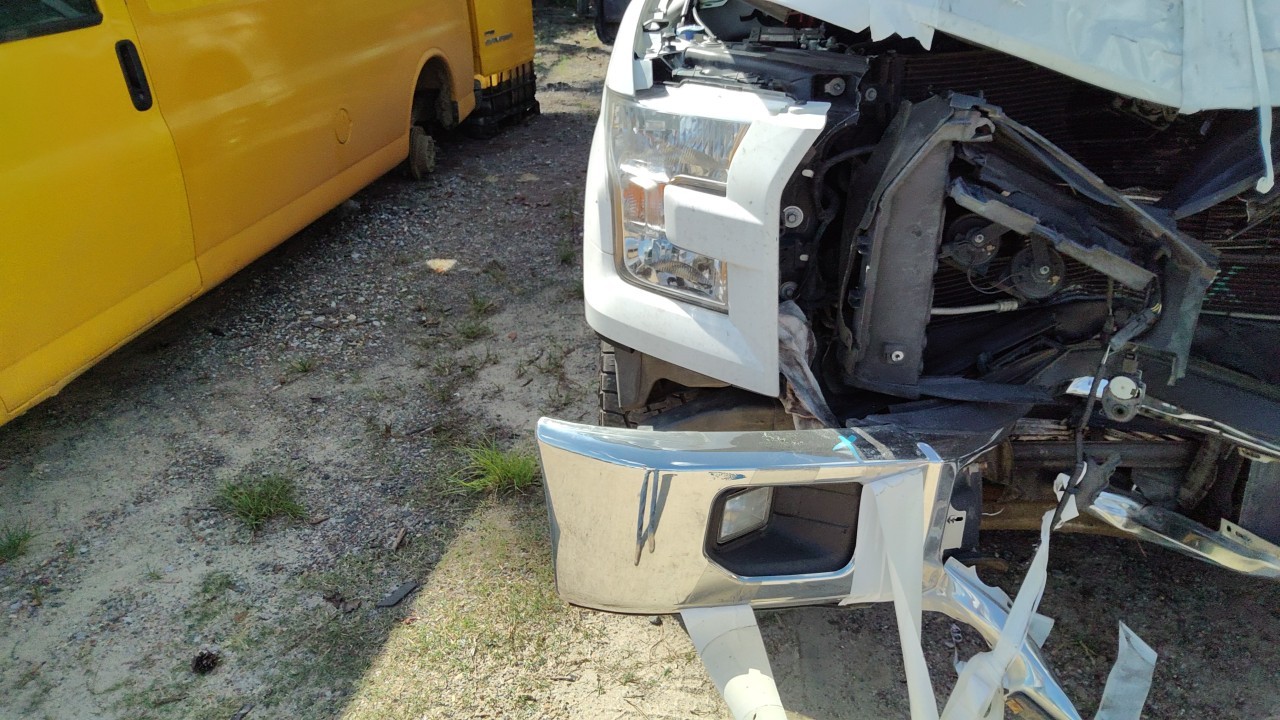 Vehicle/78566_11.jpg