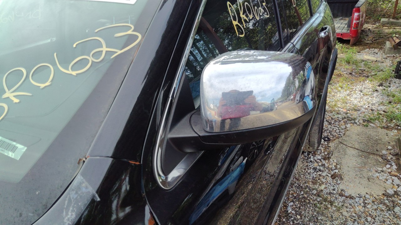 Vehicle/78574_10.jpg