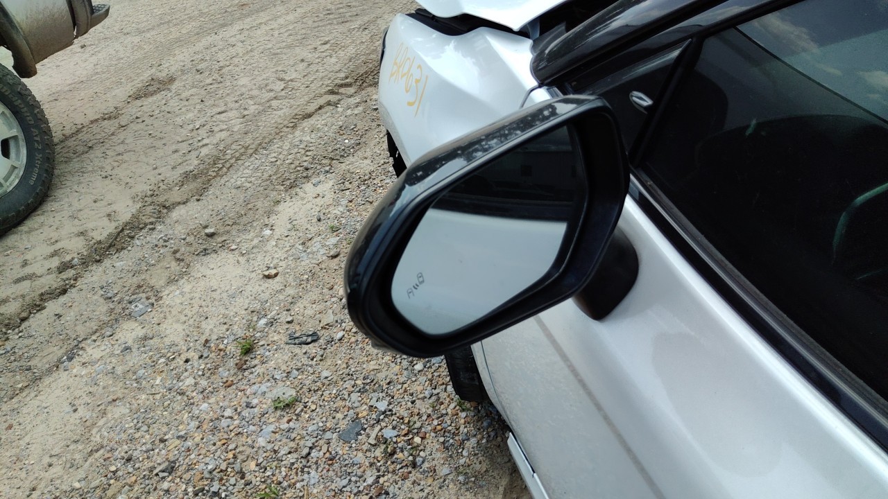Vehicle/78624_07.jpg