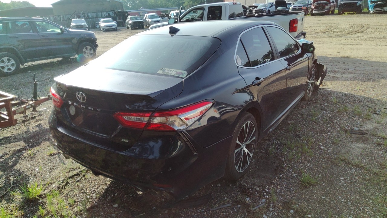 Vehicle/78626_03.jpg