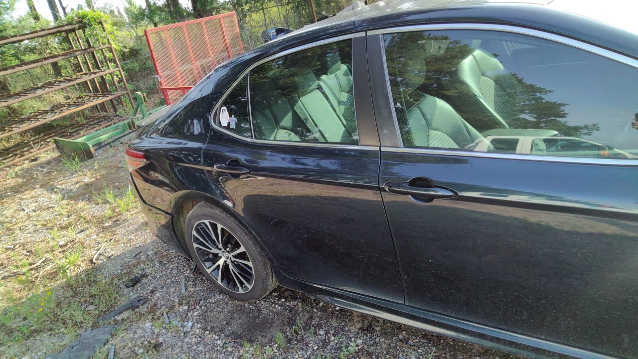 Vehicle/78626_12.jpg