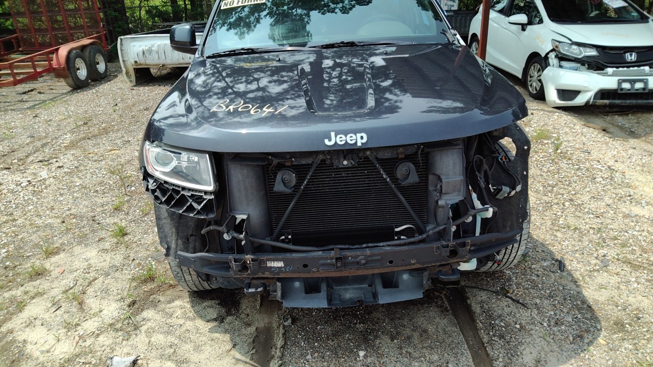 Vehicle/78656_09.jpg