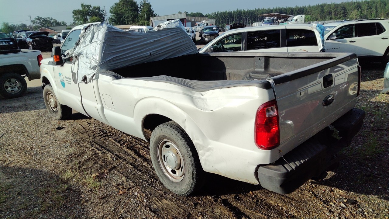 Vehicle/78697_04.jpg