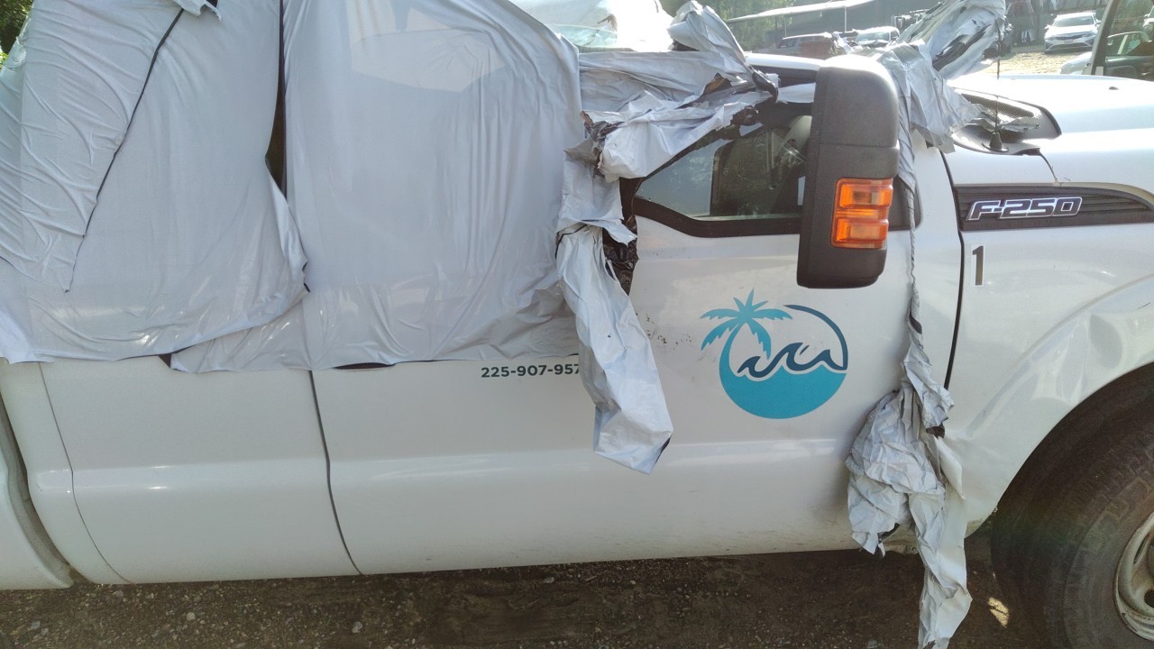 Vehicle/78697_14.jpg
