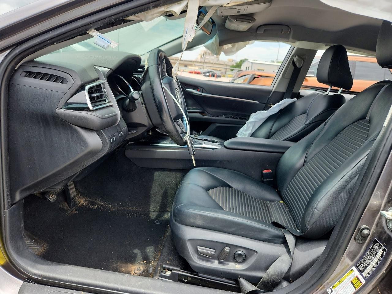 Vehicle/78985_07.jpg
