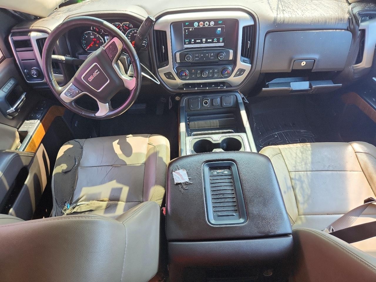 Vehicle/79207_08.jpg