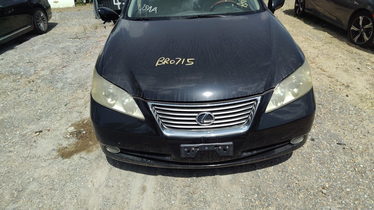 Vehicle/79208_09.jpg