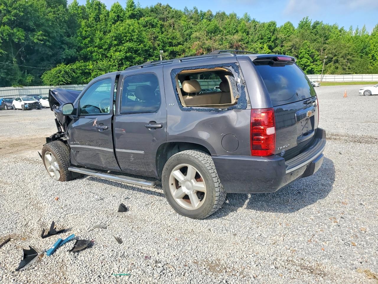Vehicle/79279_02.jpg