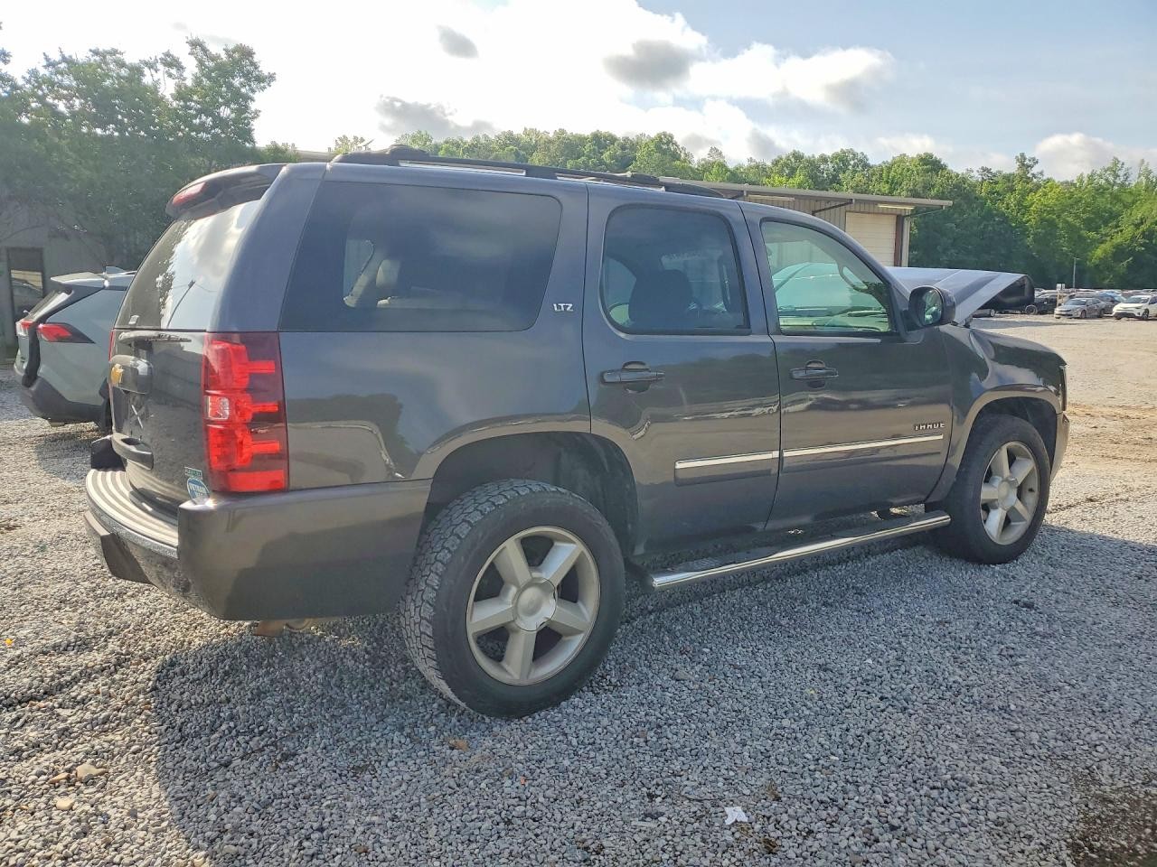 Vehicle/79279_03.jpg