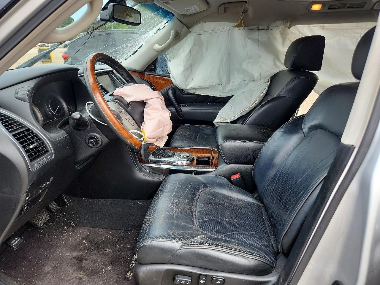 Vehicle/79337_07.jpg