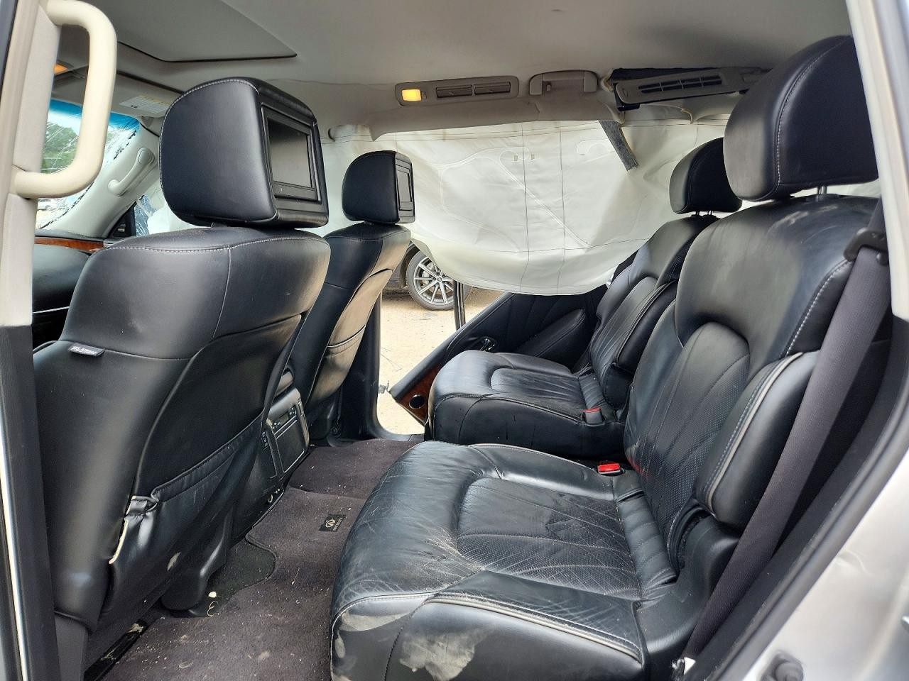 Vehicle/79337_10.jpg