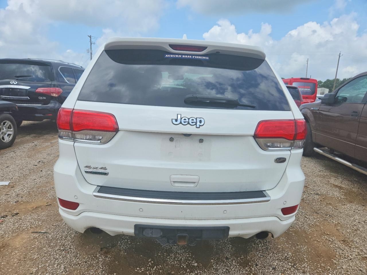 Vehicle/79393_06.jpg