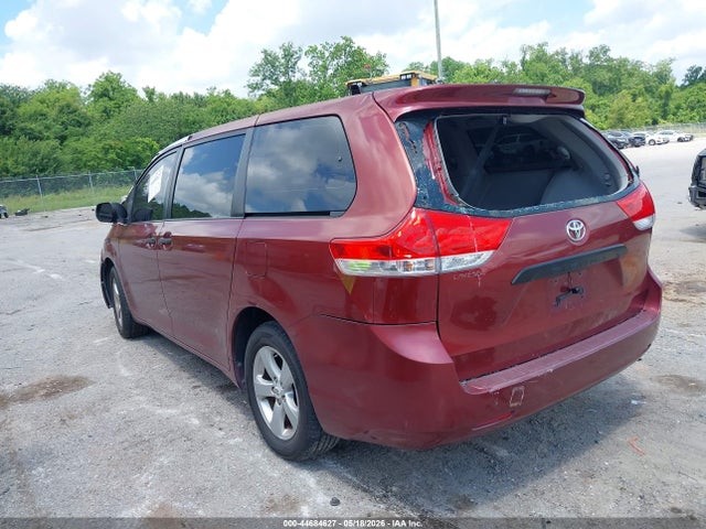 Vehicle/79580_03.jpg