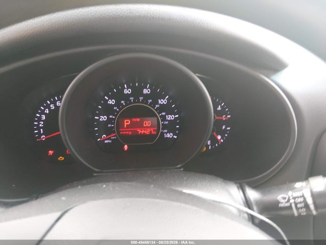 Vehicle/79611_07.jpg