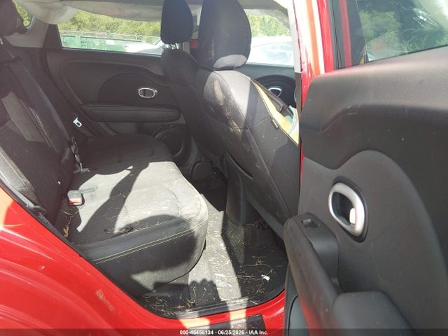 Vehicle/79611_08.jpg