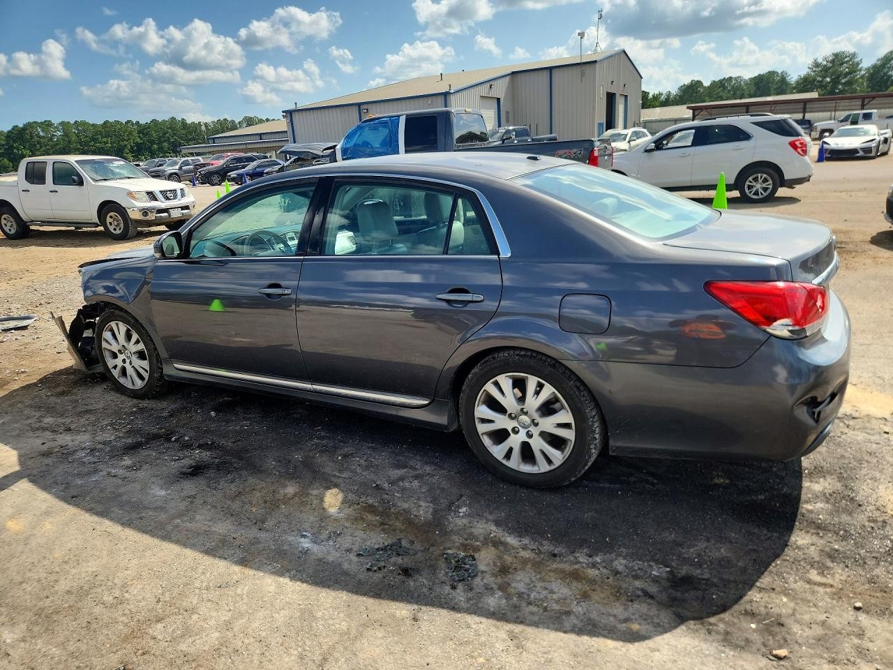 Vehicle/79663_02.jpg